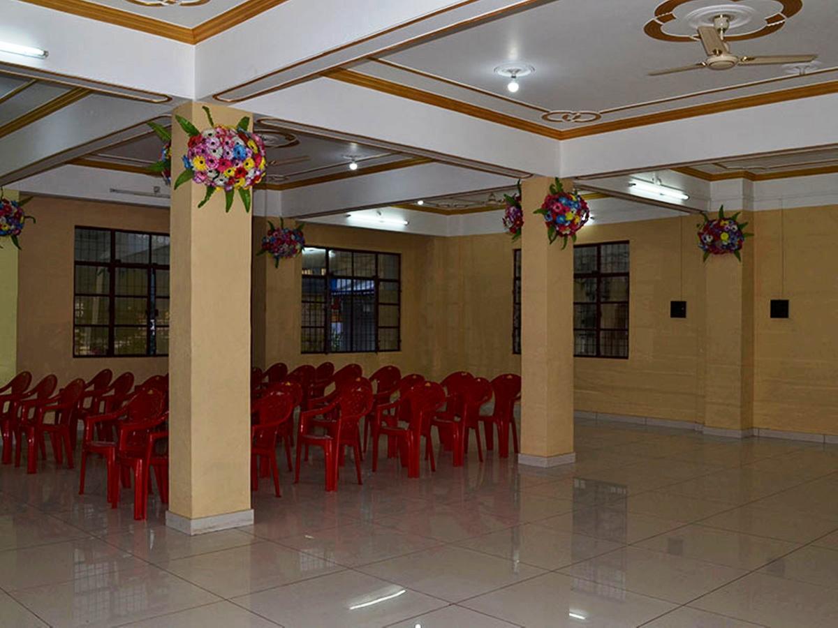 Oyo 37525 Hotel Mall Palace Pithoragarh Ngoại thất bức ảnh