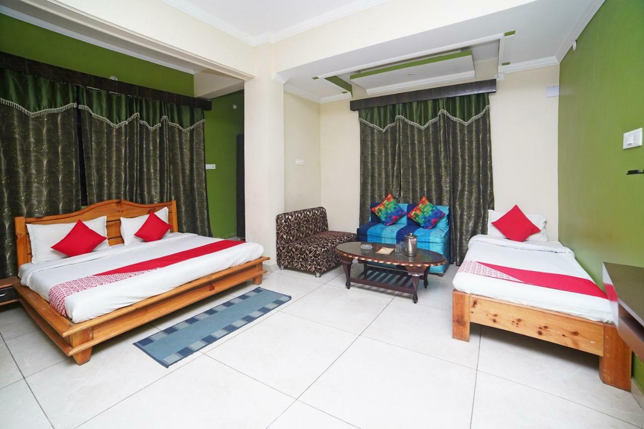 Oyo 37525 Hotel Mall Palace Pithoragarh Ngoại thất bức ảnh