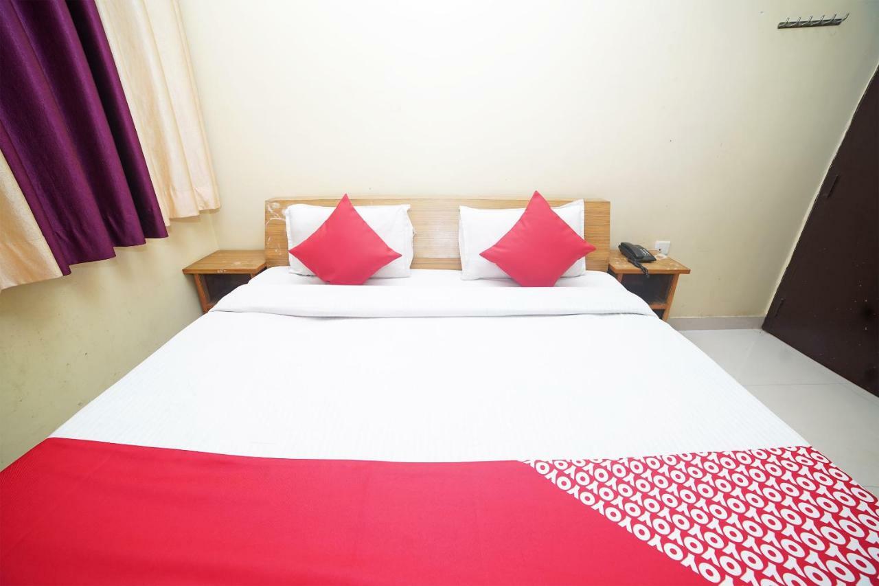 Oyo 37525 Hotel Mall Palace Pithoragarh Ngoại thất bức ảnh